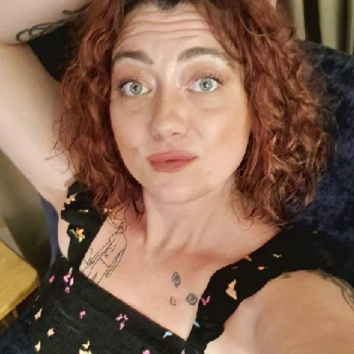 Roxy Photo On Jungo Live