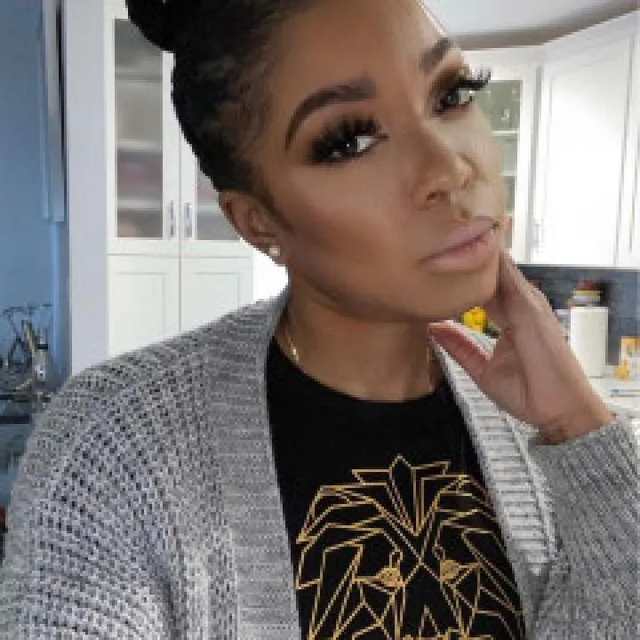 Lucy Photo On Jungo Live