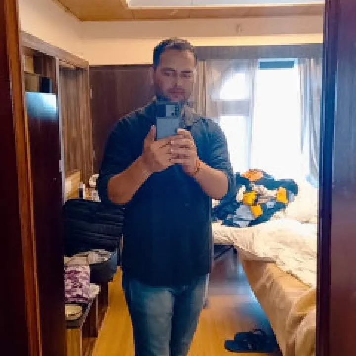 Shubham Photo On Jungo Live