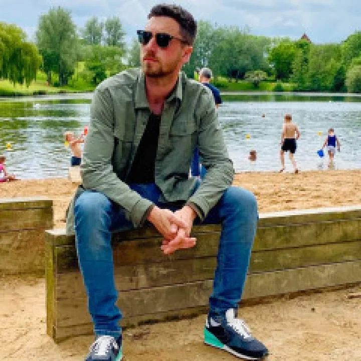 Dan Photo On Jungo Live