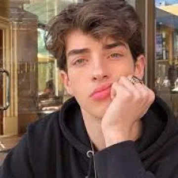 Kiki Photo On Jungo Live