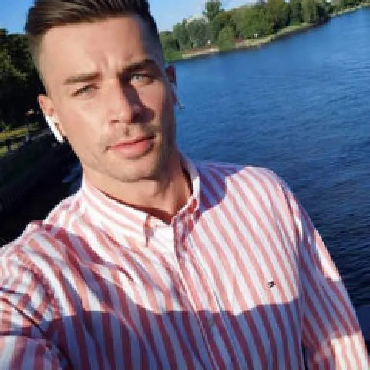 Williams Photo On Jungo Live