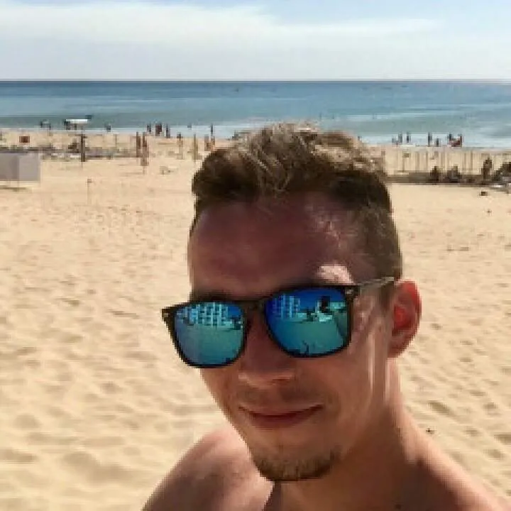 Tolich Photo On Jungo Live