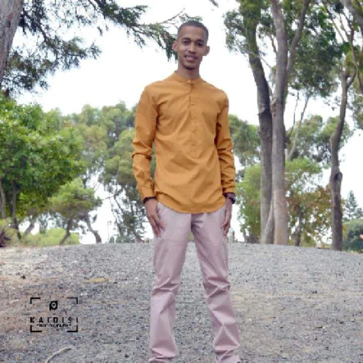 Laying Pype Photo On Jungo Live