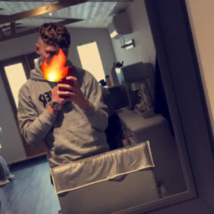 Looking4fun Photo On Jungo Live