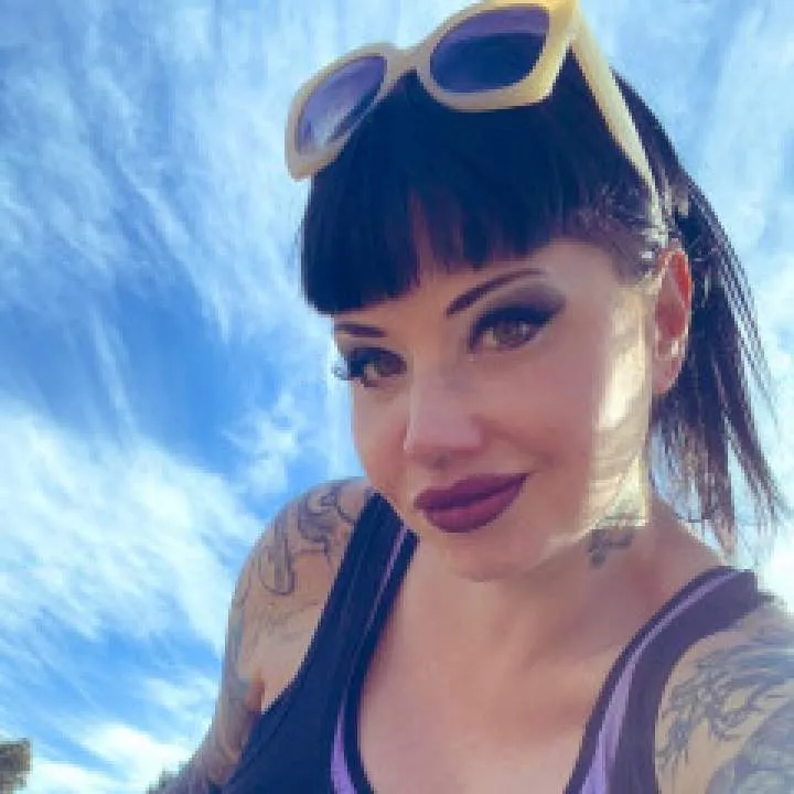 Mistress 55 Photo On Jungo Live