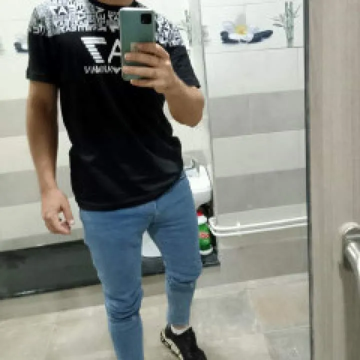 Yani Love Photo On Jungo Live