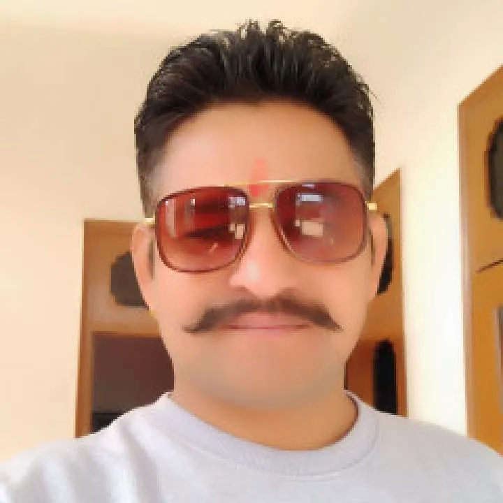 Maan Photo On Jungo Live