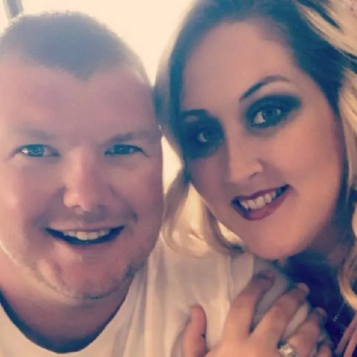 Mr.&mrs. Photo On Jungo Live