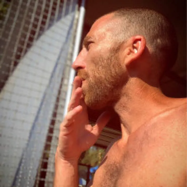 Saar Photo On Jungo Live