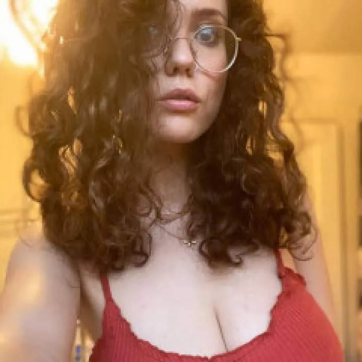 Clara.... Photo On Jungo Live