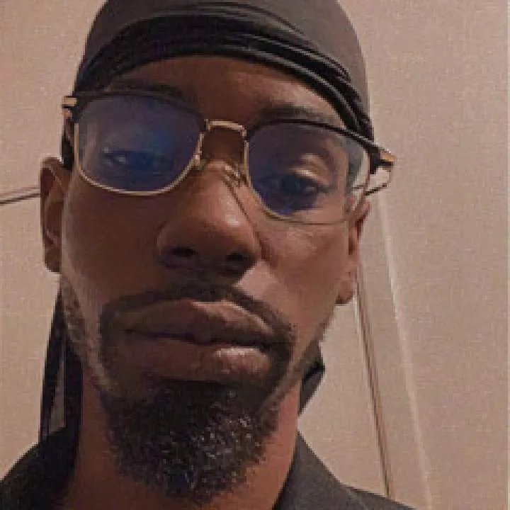 Blck Photo On Jungo Live