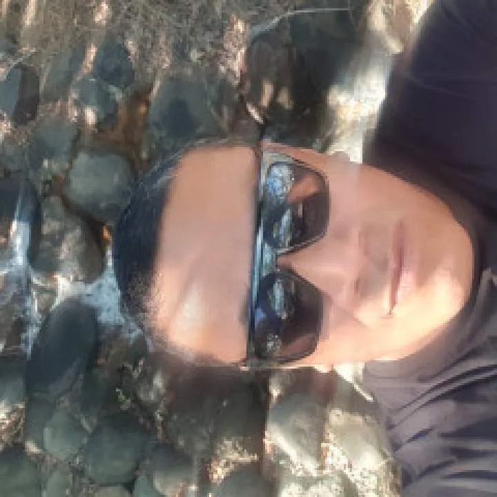 Lozza.... Photo On Jungo Live