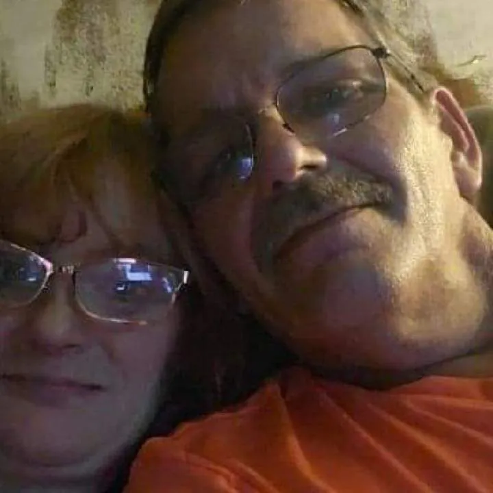 Hornycouple........ Photo On Jungo Live