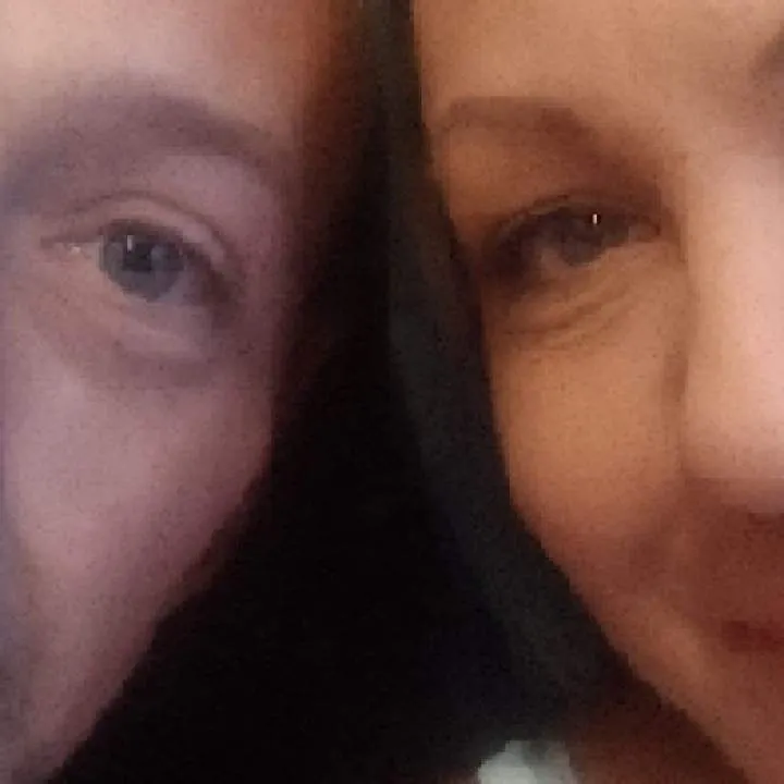 Let'ssee Photo On Jungo Live