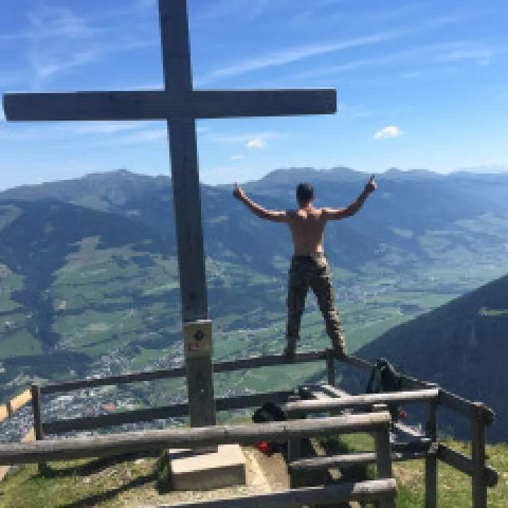 Kev Photo On Jungo Live