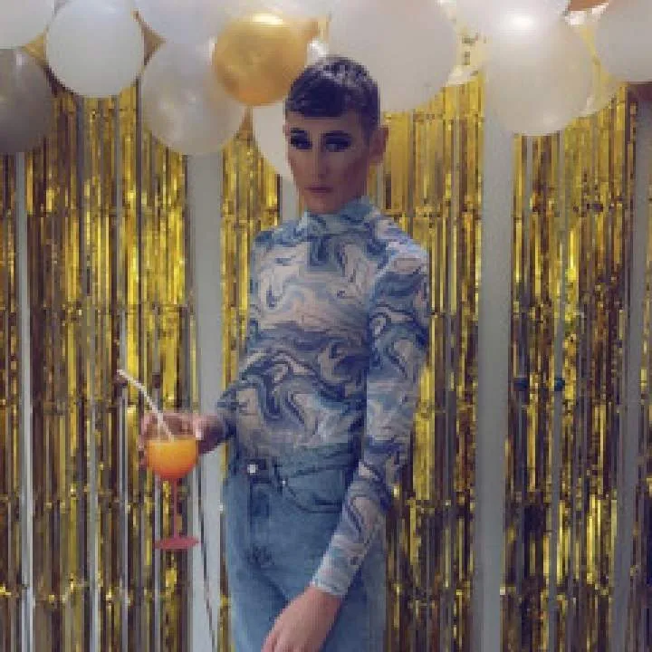 Cameron Photo On Jungo Live