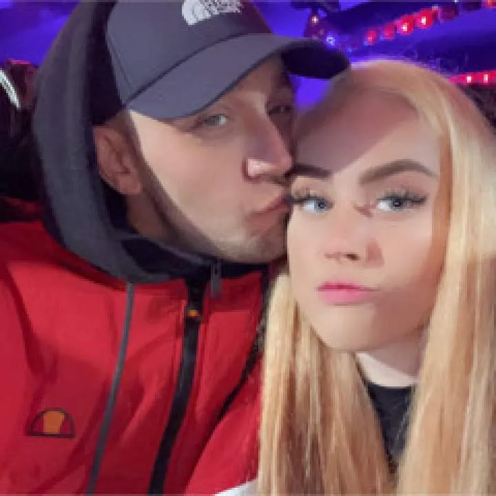 Sexyistcouple Photo On Jungo Live