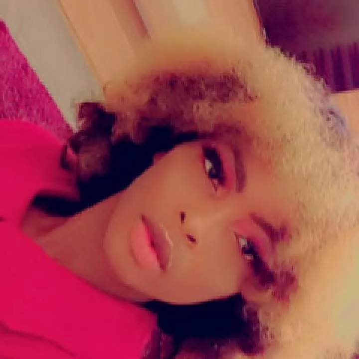 Quinsker Photo On Jungo Live