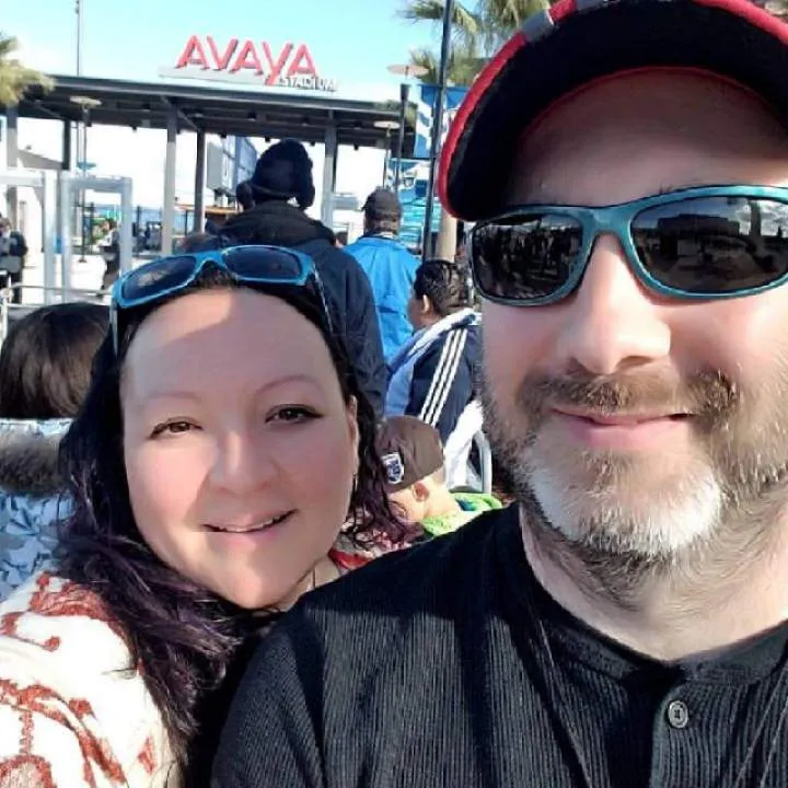 Elon15 Photo On Jungo Live