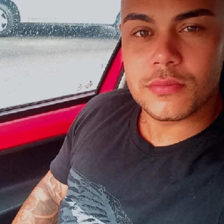 Ton Photo On Jungo Live