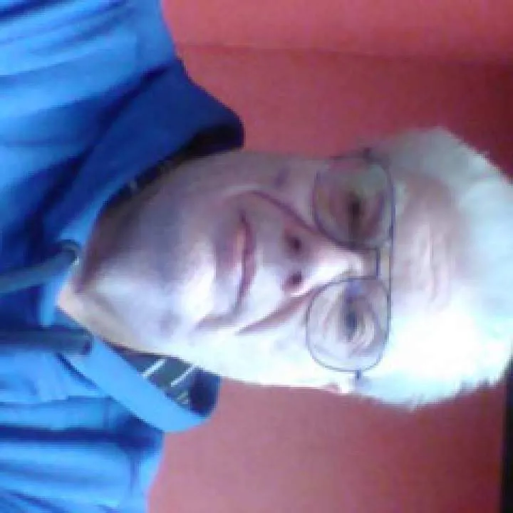 Red Photo On Jungo Live