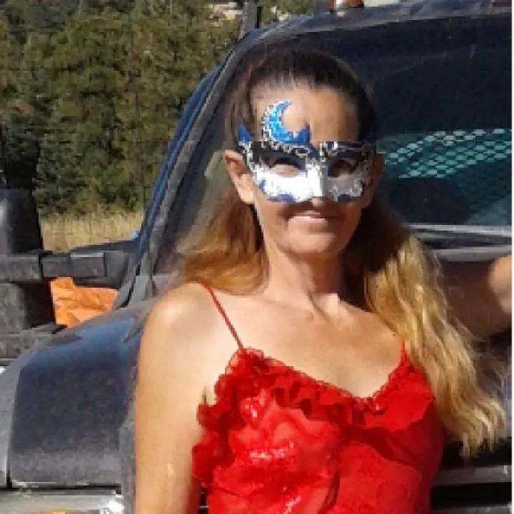 Gracielee Photo On Jungo Live