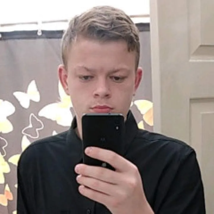 Dakota Photo On Jungo Live