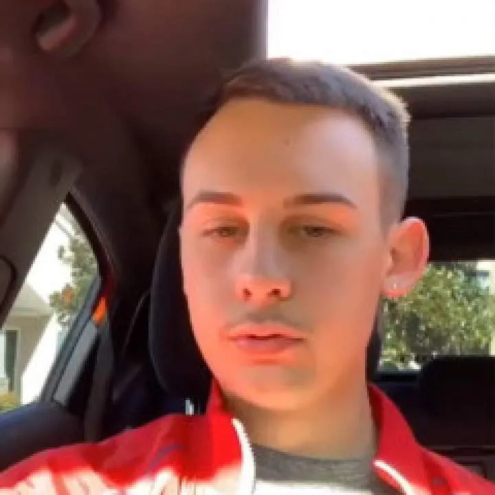 Acosta Photo On Jungo Live