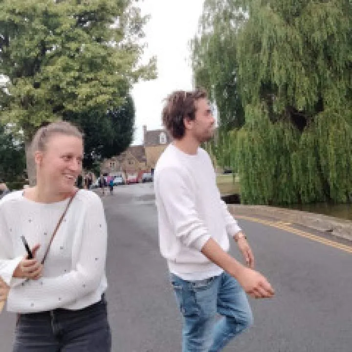 Sam Idoine Photo On Jungo Live