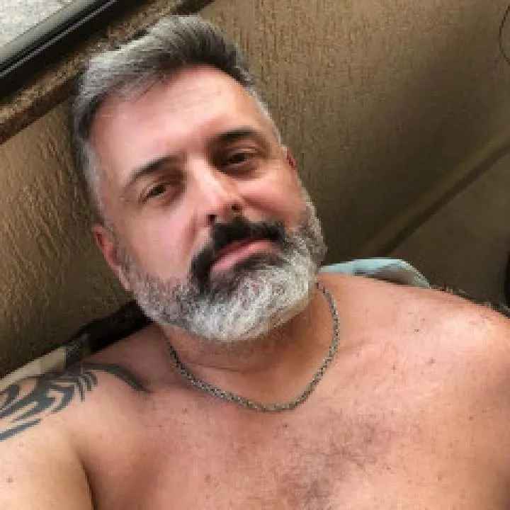 Louieb........ Photo On Jungo Live