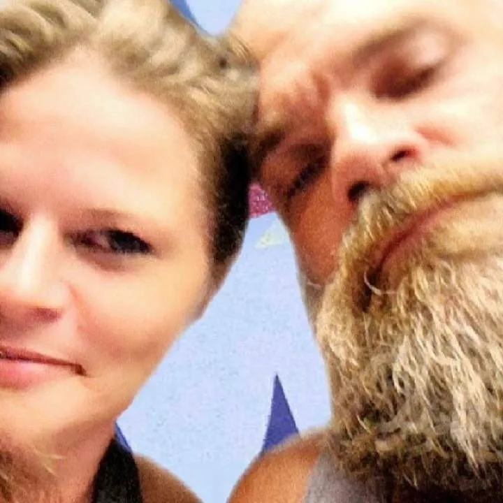 Lovetoplay Photo On Jungo Live