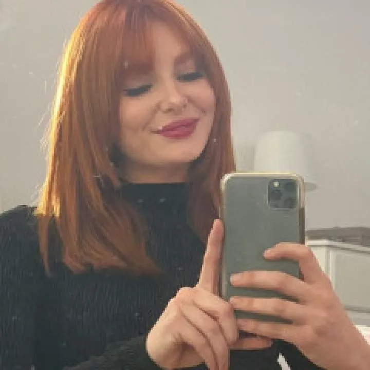 Sarah Photo On Jungo Live