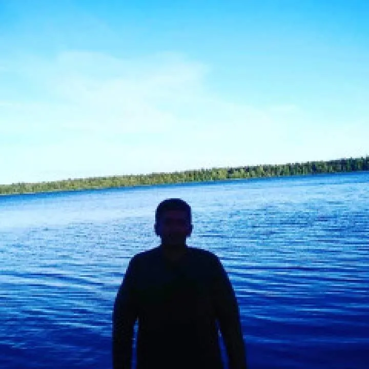 Royle Photo On Jungo Live