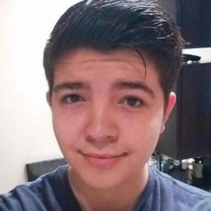 Max Photo On Jungo Live