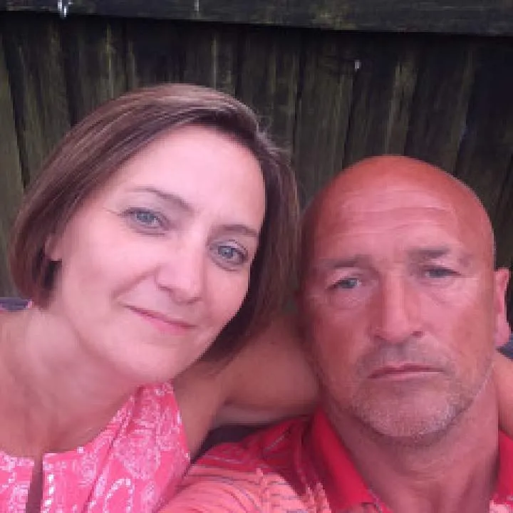 Tom Photo On Jungo Live