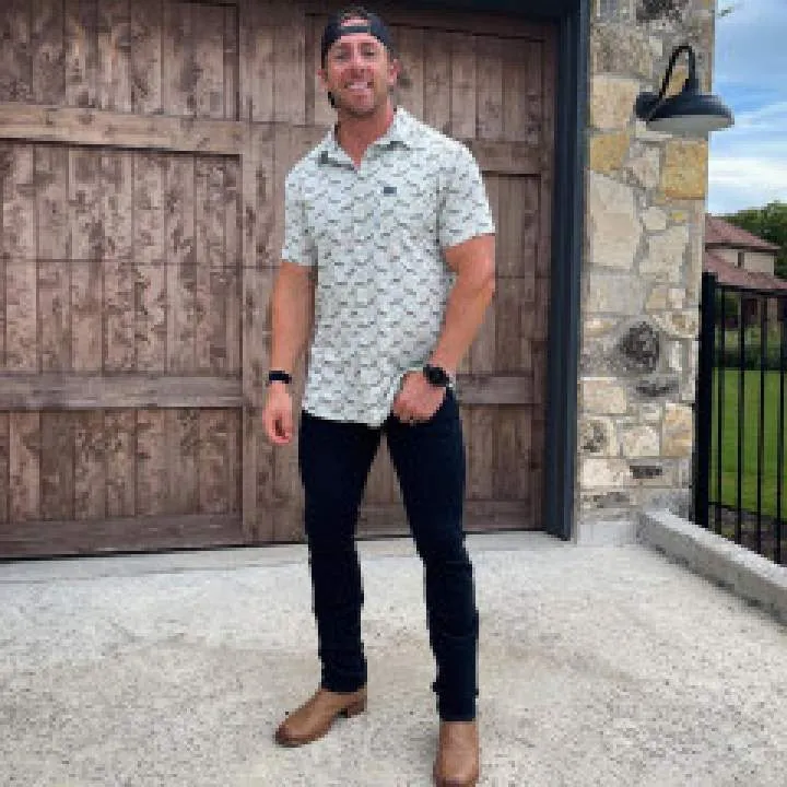 Aaron Larry Photo On Jungo Live