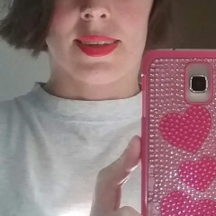 Sandwoman Photo On Jungo Live