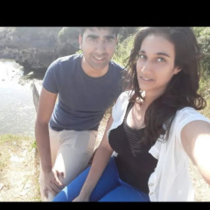 Daneyl And Sarah Photo On Jungo Live