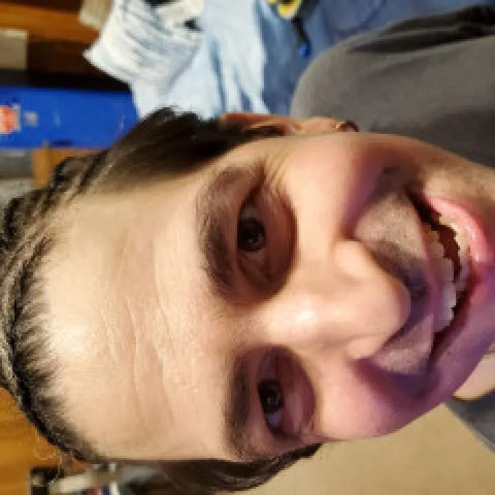 Chris Photo On Jungo Live