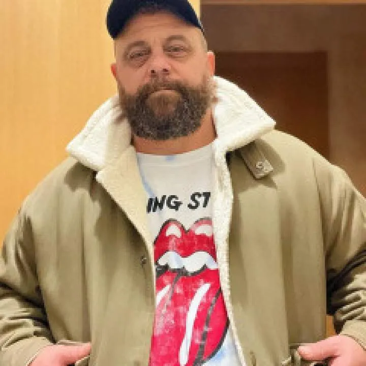 Neal Shane Photo On Jungo Live