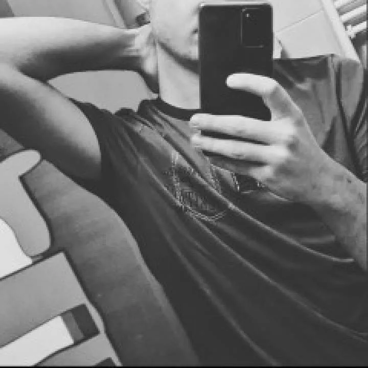 Rokyrok12 Photo On Jungo Live