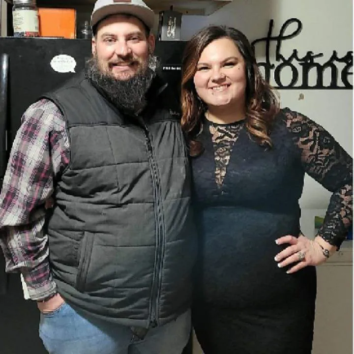 Snsutcouple Photo On Jungo Live