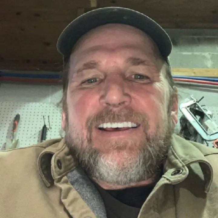 Steve Photo On Jungo Live