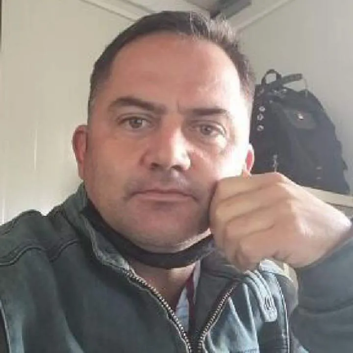 Hauser Photo On Jungo Live