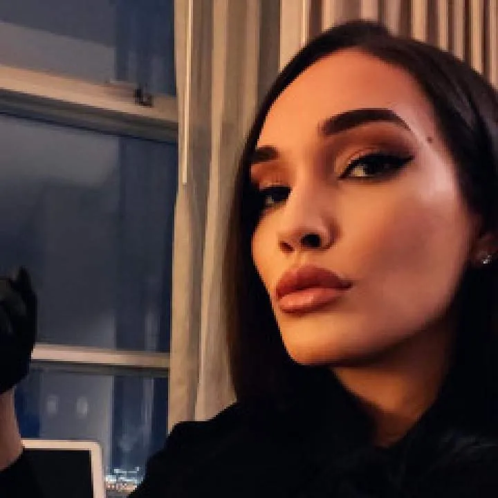 Mistressbennie Photo On Jungo Live