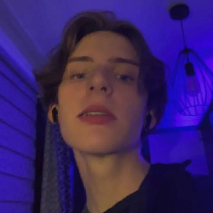 Kacper Photo On Jungo Live