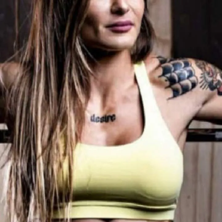 Mirna Photo On Jungo Live