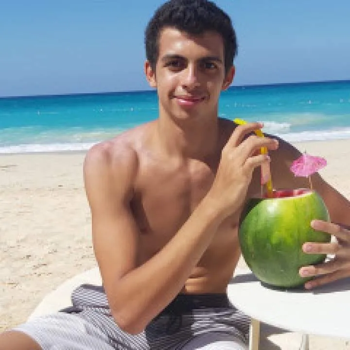 Omar Amr Photo On Jungo Live