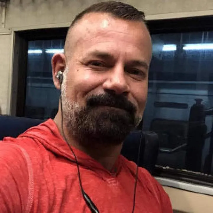 Porter Photo On Jungo Live